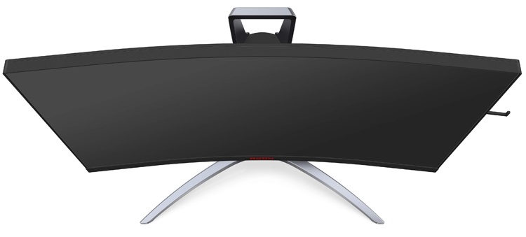 Размер изогнутых игровых мониторов AOC Agon 3 Series равен 27″