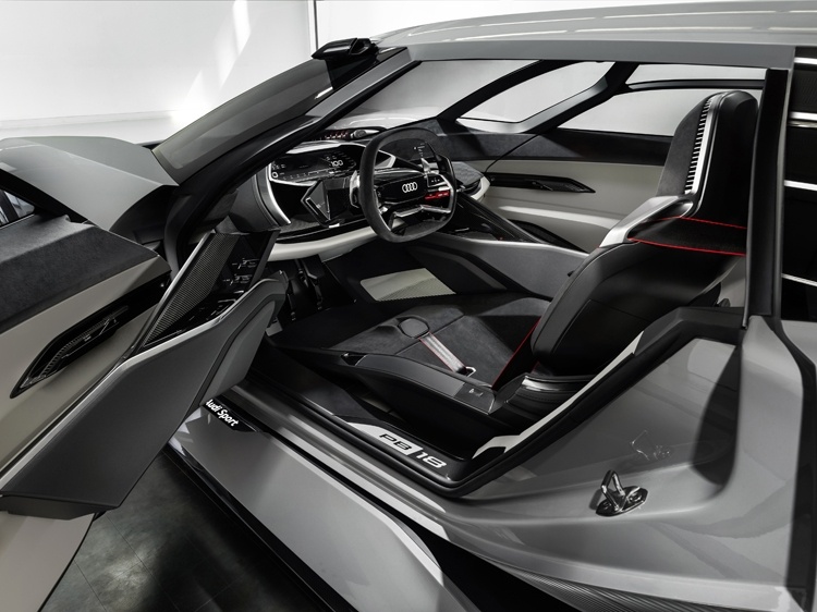 Audi PB18 e-tron: электрический спорткар с запасом хода более 500 км