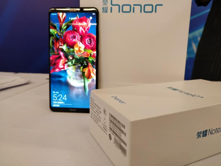 Огромный смартфон Honor Note 10 с 8 ГБ ОЗУ поступает в продажу