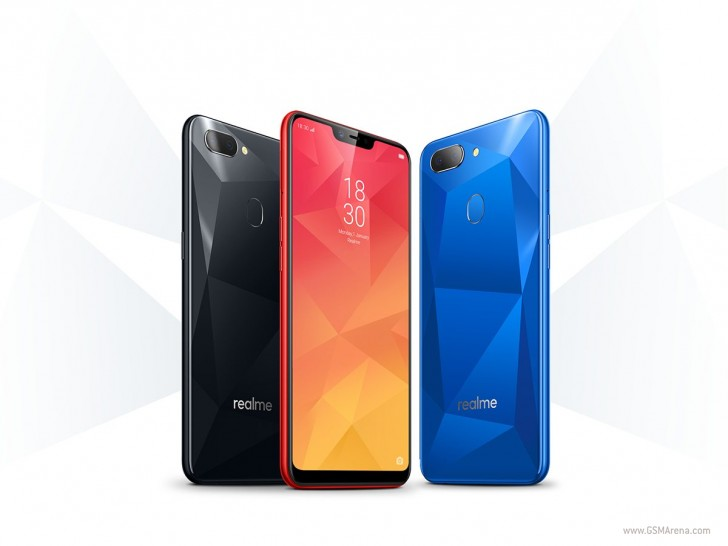 Oppo Realme 2 по всем параметрам превосходит предшественника