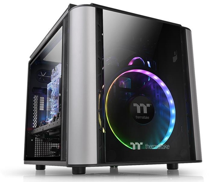 Корпус Thermaltake Level 20 VT позволяет сформировать компактный игровой ПК