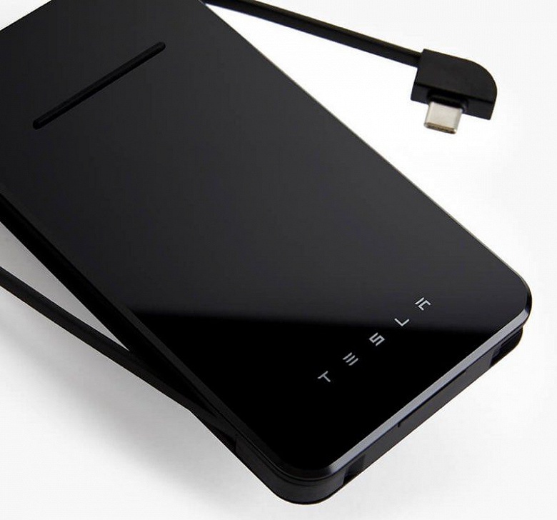 Tesla выпустила беспроводную зарядку для iPhone со встроенным аккумулятором - 3