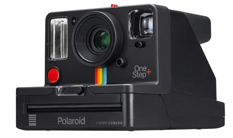 Polaroid OneStep+: аналоговая камера моментальной печати