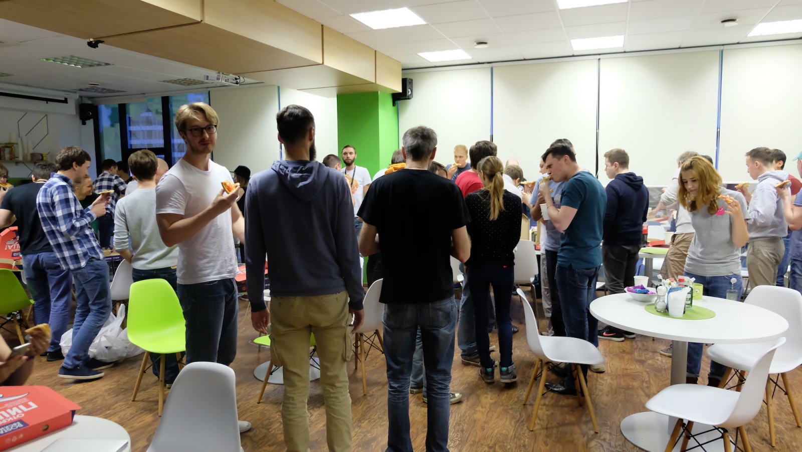 Сказ о том, как на хакатоне AR SDK искали, да свой собрали - 5 Wrike Hackathon
