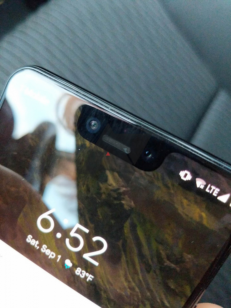 Новенький смартфон Google Pixel 3 XL забыли в такси - 2 Новенький смартфон Google Pixel 3 XL забыли в такси