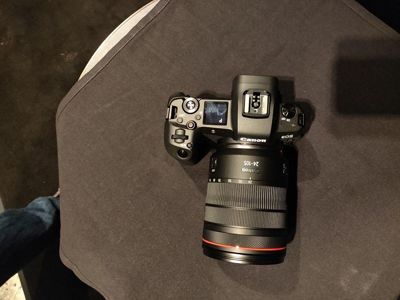 Полнокадровая беззеркальная камера Canon EOS R представлена официально - 3 Canon EOS R