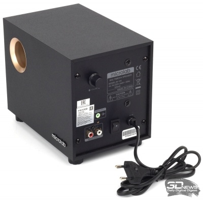 Новая статья: Обзор 2.1-акустики Microlab M-105: эталон минимализма Новая статья: Обзор 2.1-акустики Microlab M-105: эталон минимализма