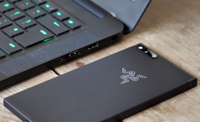 Утечка показывает, что игровой смартфон Razer Phone 2 получит SoC Snapdragon 845 - 1 Утечка показывает, что игровой смартфон Razer Phone 2 получит SoC Snapdragon 845