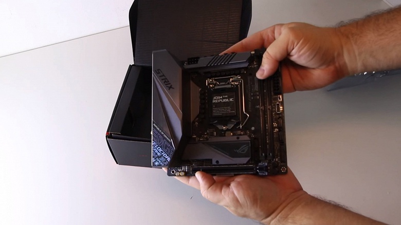 В Сети засветились материнские платы Asus ROG Strix Z390-I и Prime Z390-A - 2 Asus ROG Strix Z390-I