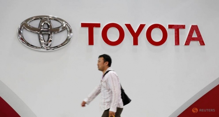 Toyota отзывает более 1 млн автомобилей по всему миру из-за риска возгорания