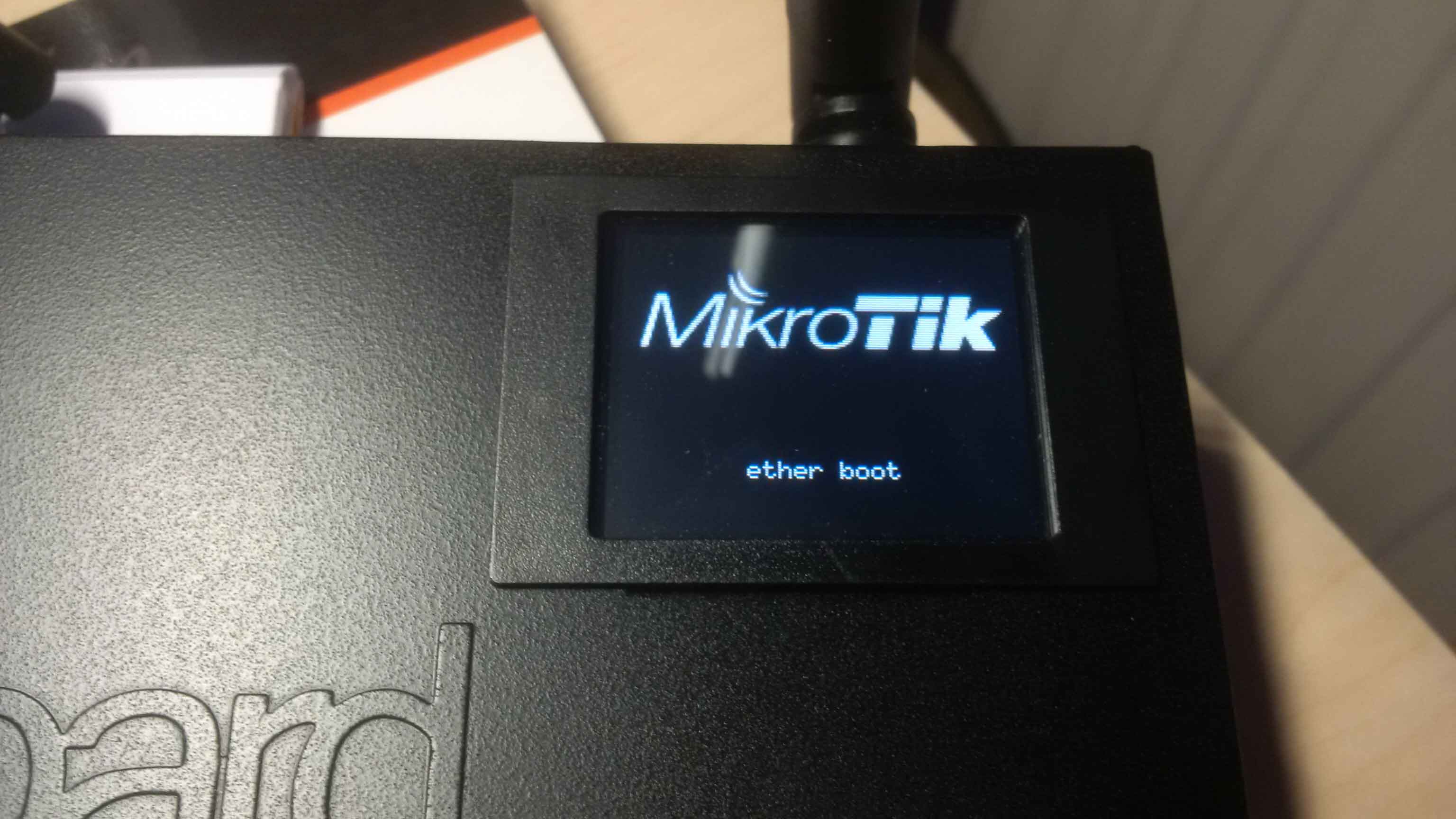 Злоумышленники скомпрометировали тысячи роутеров MikroTik для создания ботнета - 1