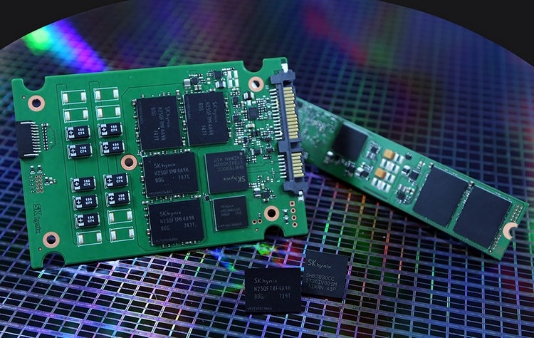 Samsung и SK Hynix снижают темпы наращивания производства памяти