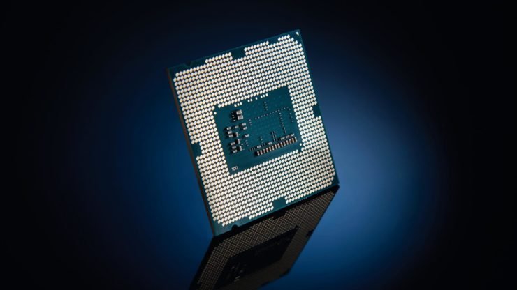 В тесте 3DMark процессор Core i9-9900K идёт вровень с разогнанным Ryzen 7 2700X