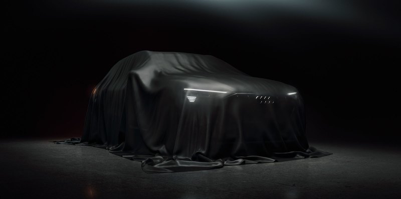 Audi показала тизеры своего первого серийного электромобиля