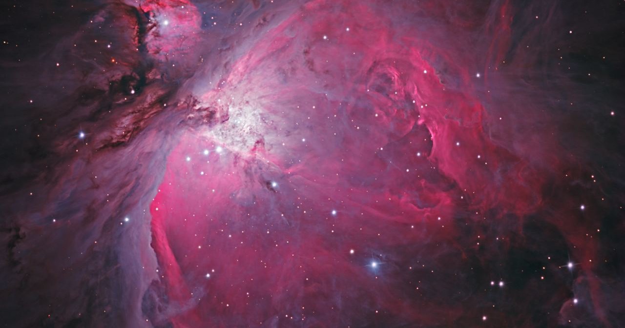 Выяснена роль магнитных полей в звездообразовании Выяснена роль магнитных полей в звездообразовании