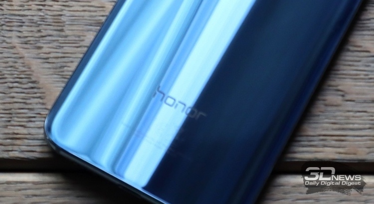 Honor оснастит новый смартфон экраном HD+ с вырезом