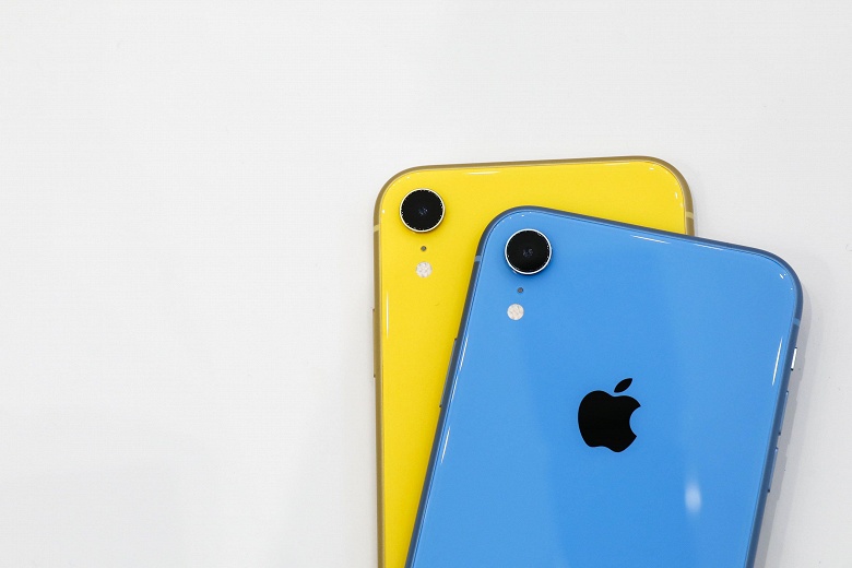 Apple пересмотрела свои заказы. На долю iPhone XR теперь приходится более половины