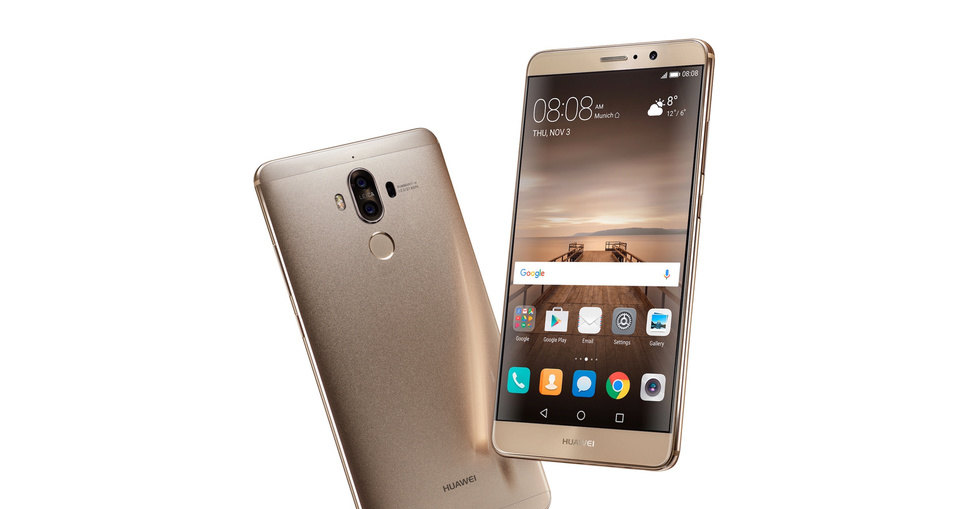 Huawei выпустит наушники с подзарядкой от корпуса смартфона Huawei выпустит наушники с подзарядкой от корпуса смартфона