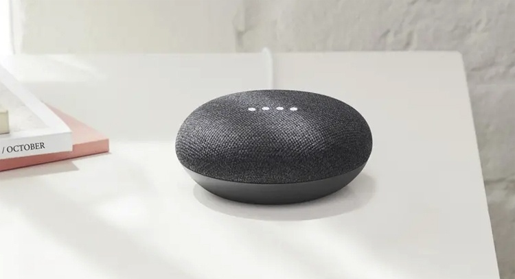 Устройство Google Home Mini вышло в лидеры на рынке смарт-динамиков