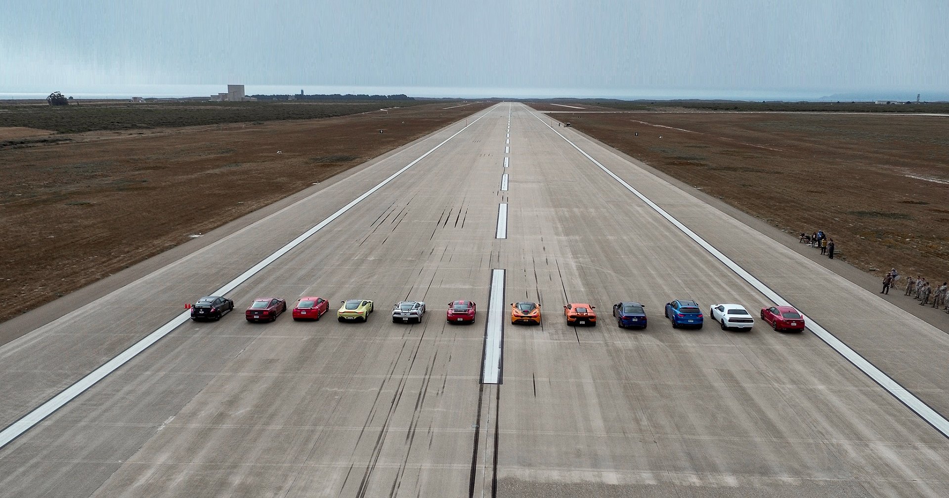 Alfa Romeo потягалась в разгоне со спорткарами Alfa Romeo потягалась в разгоне со спорткарами