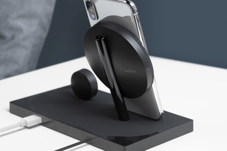 Belkin Boost Up Wireless Charging Dock: станция беспроводной зарядки для iPhone Xs и Apple Watch