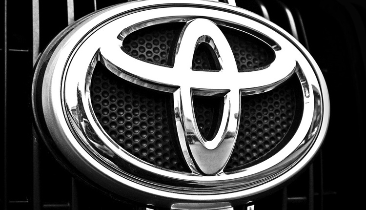 Автомобили Toyota получат поддержку Android Auto