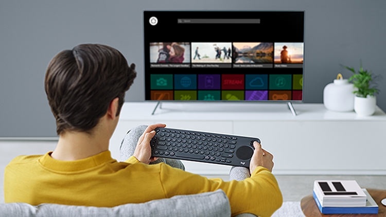 Клавиатура Logitech K600 предназначена для интернет-телевизоров