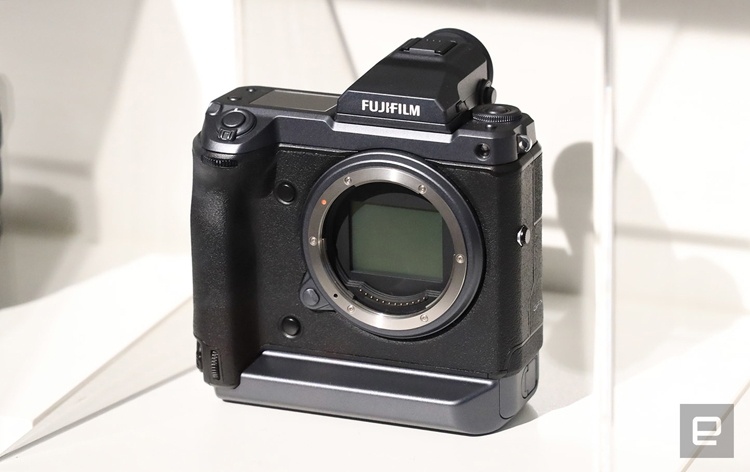 Fujifilm разрабатывает 100-мегапиксельный фотоаппарат Fujifilm разрабатывает 100-мегапиксельный фотоаппарат