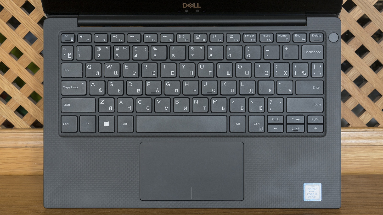 Обзор ноутбука Dell XPS 13 9370: лёгкий, красивый, быстрый - 10 Обзор ноутбука Dell XPS 13 9370: лёгкий, красивый, быстрый - 10