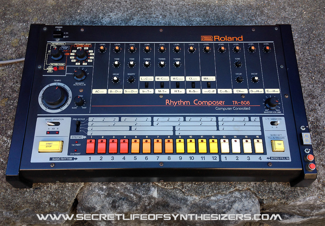 Загадочное сердце драм-машины Roland TR-808 - 2