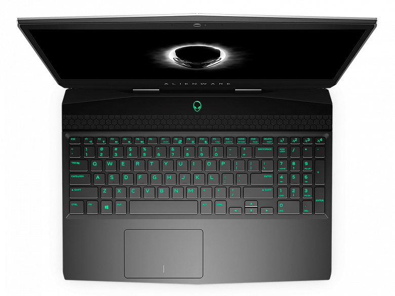 Alienware m15