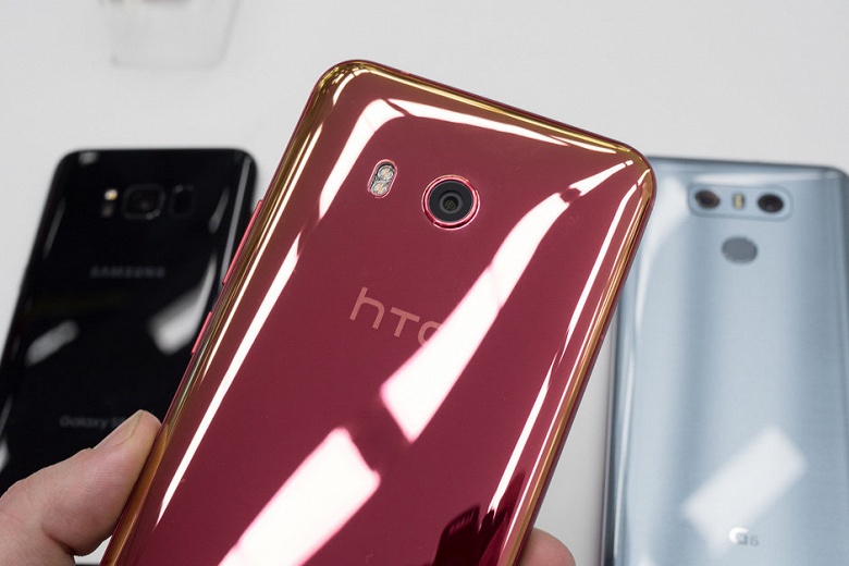 HTC установила два новых антирекорда