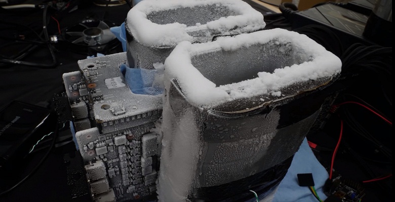 Связка из двух видеокарт GeForce RTX 2080 Ti установила рекорд в 3DMark Time Spy Extreme - 1 Связка из двух видеокарт GeForce RTX 2080 Ti установила рекорд в 3DMark Time Spy Extreme