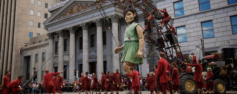Уличный театр механических гигантов Royal de Luxe: парад кукол