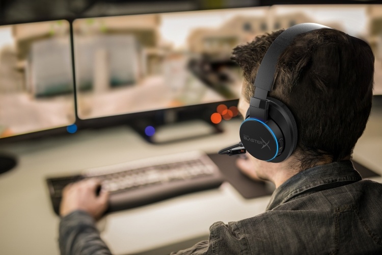 Гарнитура Creative Sound BlasterX H6 подходит для ПК и игровых консолей Гарнитура Creative Sound BlasterX H6 подходит для ПК и игровых консолей