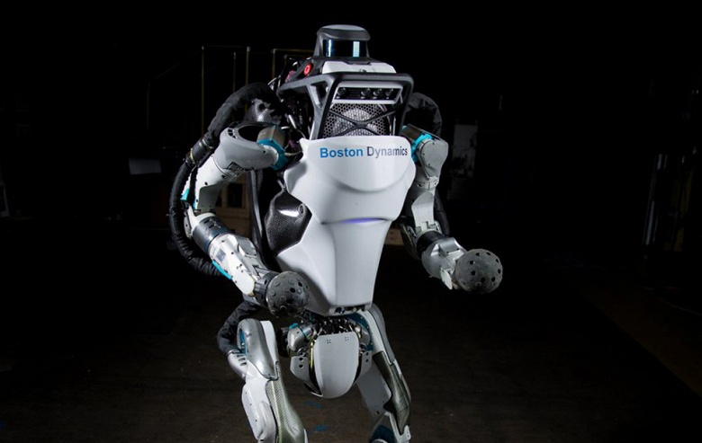 Видео дня: робот Boston Dynamics Atlas демонстрирует чудеса паркура