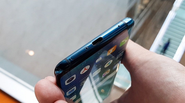 Представлены флагманские смартфоны Huawei Mate 20 и Mate 20 Pro - 5 Представлены флагманские смартфоны Huawei Mate 20 и Mate 20 Pro