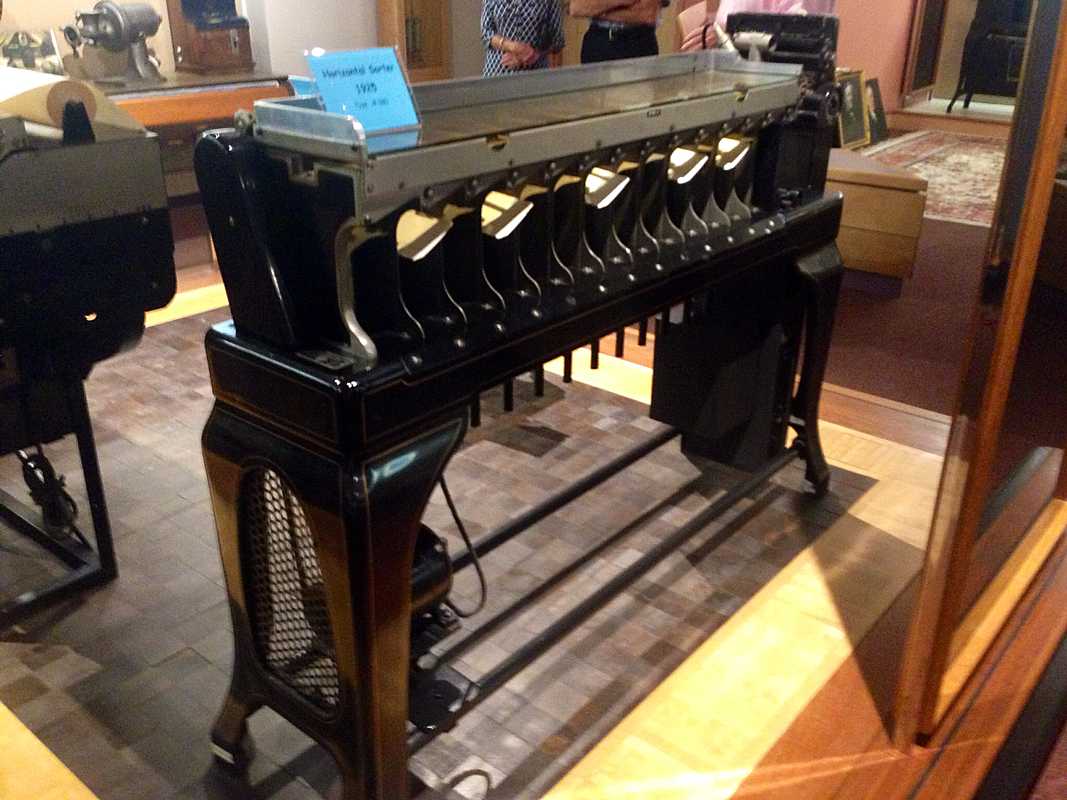 Тесное знакомство с электромеханическим сортировщиком перфокарт (экскурс в начало XX века) - 3 Тесное знакомство с электромеханическим сортировщиком перфокарт (экскурс в начало XX века) - 3