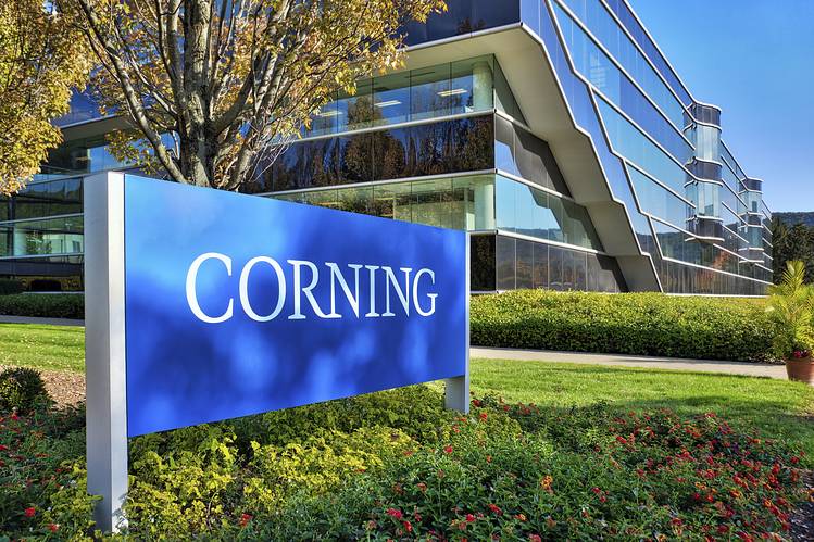 Corning удалось за год нарастить продажи на 15%, чистую прибыль — на 60% - 1 Corning удалось за год нарастить продажи на 15%, чистую прибыль — на 60%