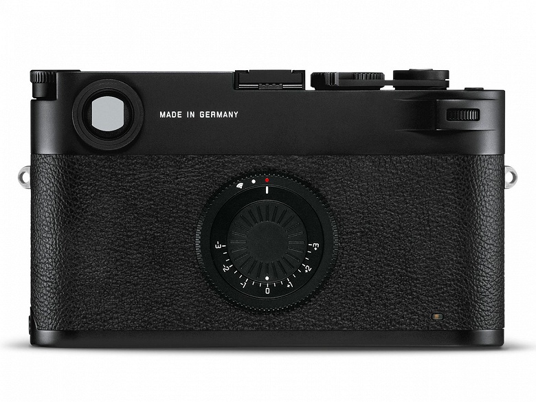 Дальномерная камера Leica M10-D не имеет дисплея