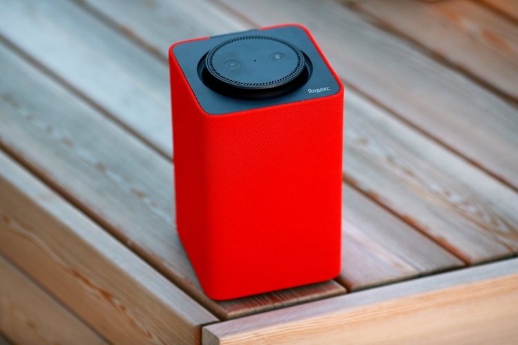 Смарт-динамик «Яндекс.Станция» вышел по подписной схеме Смарт-динамик «Яндекс.Станция» вышел по подписной схеме