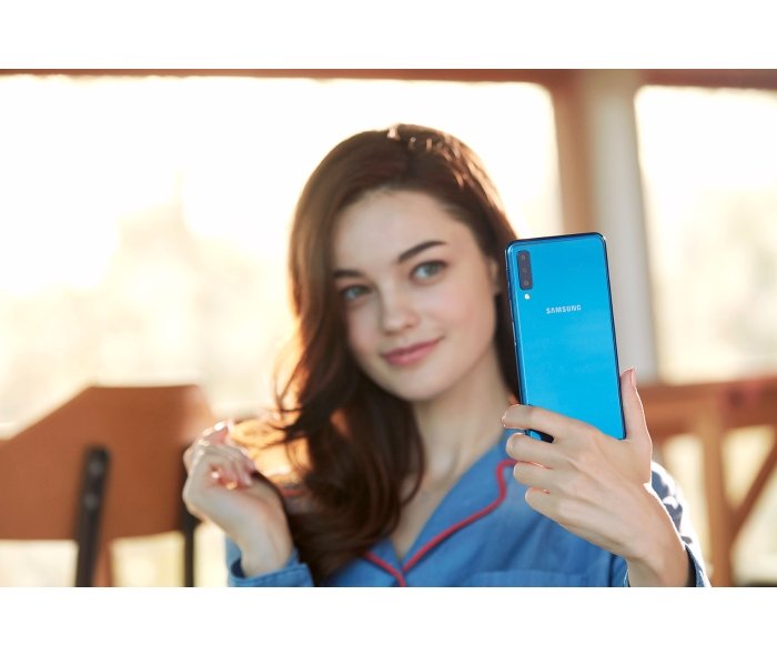 Samsung запустила онлайн-программу обмена старых смартфонов на новые - 1 Samsung запустила онлайн-программу обмена старых смартфонов на новые