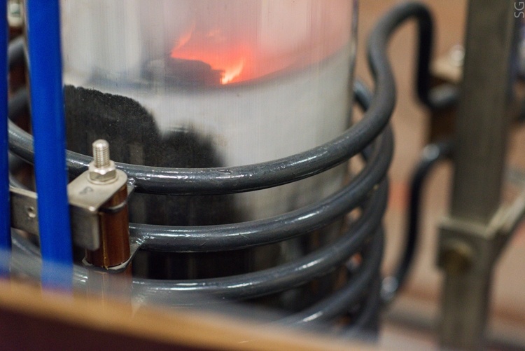 В РФ разработан гибридный катализатор для избавления выхлопов от угарного газа