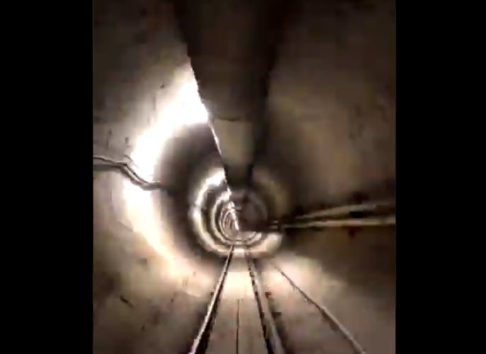 Илон Маск показал пугающий туннель под Лос-Анджелесом 