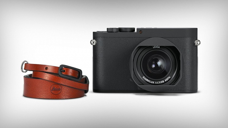 Полнокадровую камеру Leica Q-P дизайнеры постарались сделать неброской