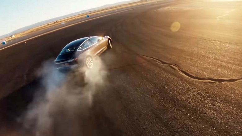 Новый режим Tesla Track Mode превращает электромобиль Model 3 Performance в машину для трека