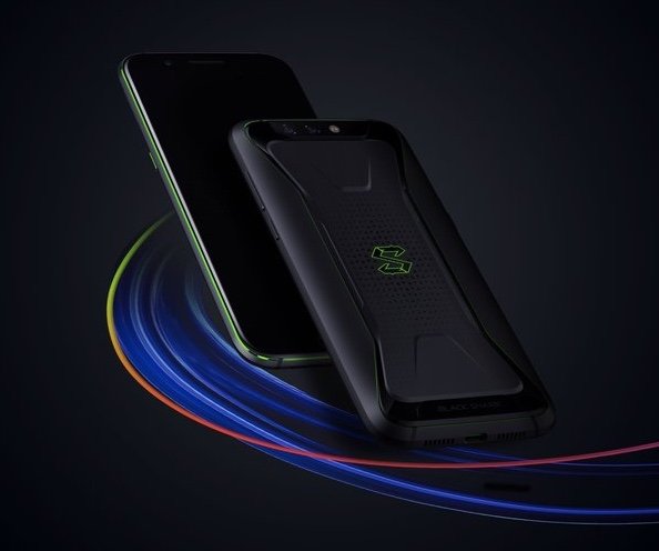 Не прошло и года: Xiaomi выпускает игровой смартфон Black Shark в Европе