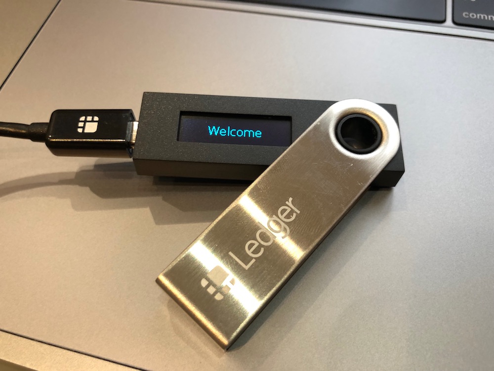Ledger Nano S: ключ от комнаты, где могут лежать 710 токенов и криптовалют - 2