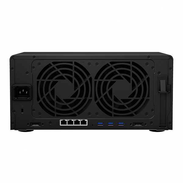 Хранилище Synology DiskStation DS1819+ имеет восемь отсеков для накопителей - 2 Хранилище Synology DiskStation DS1819+ имеет восемь отсеков для накопителей
