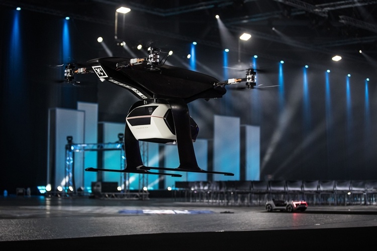 Видео дня: прототип летающего такси Audi, Airbus и Italdesign
